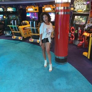 Meet your Posher, Petra